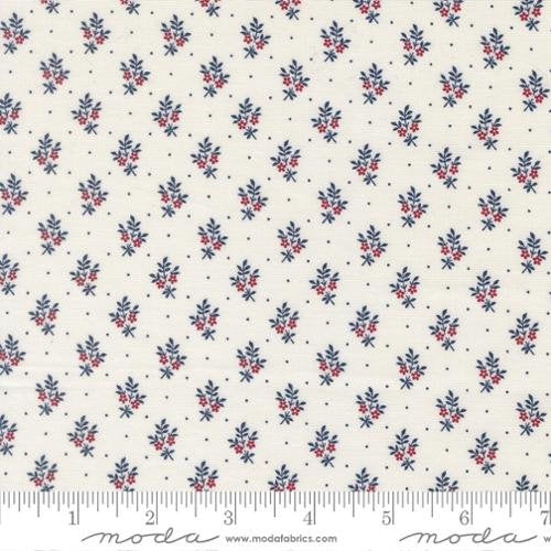 American Gatherings III - Quilting Cotton Fabric - Flower Spring - Cloud