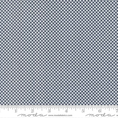 American Gatherings III - Quilting Cotton Fabric - Checkered Cloud - Nautical