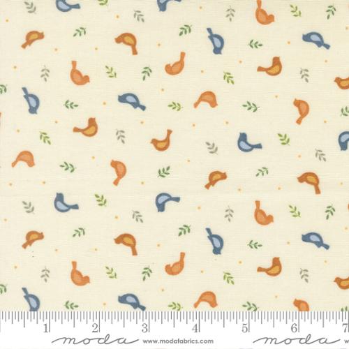 Family Tree - Cotton Quilting Fabric - Tossed Birds Novelty - Warm White