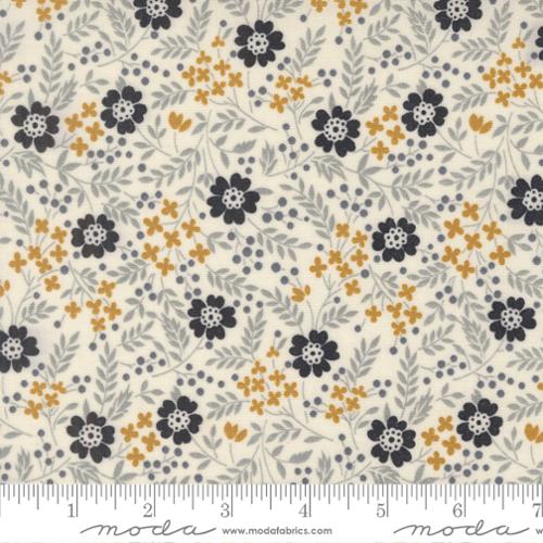 Arabesque - Quilting Cotton - Meadow - Angel