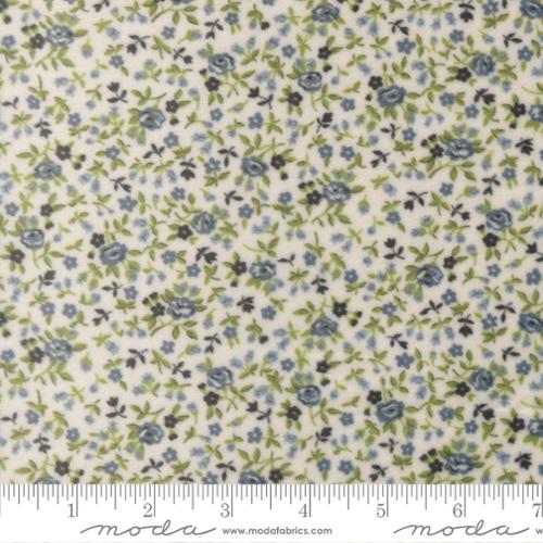 Nantucket Summer Quilt Cuddle - Cuddle Fabric - Meadow Small Floral - Cream Blue