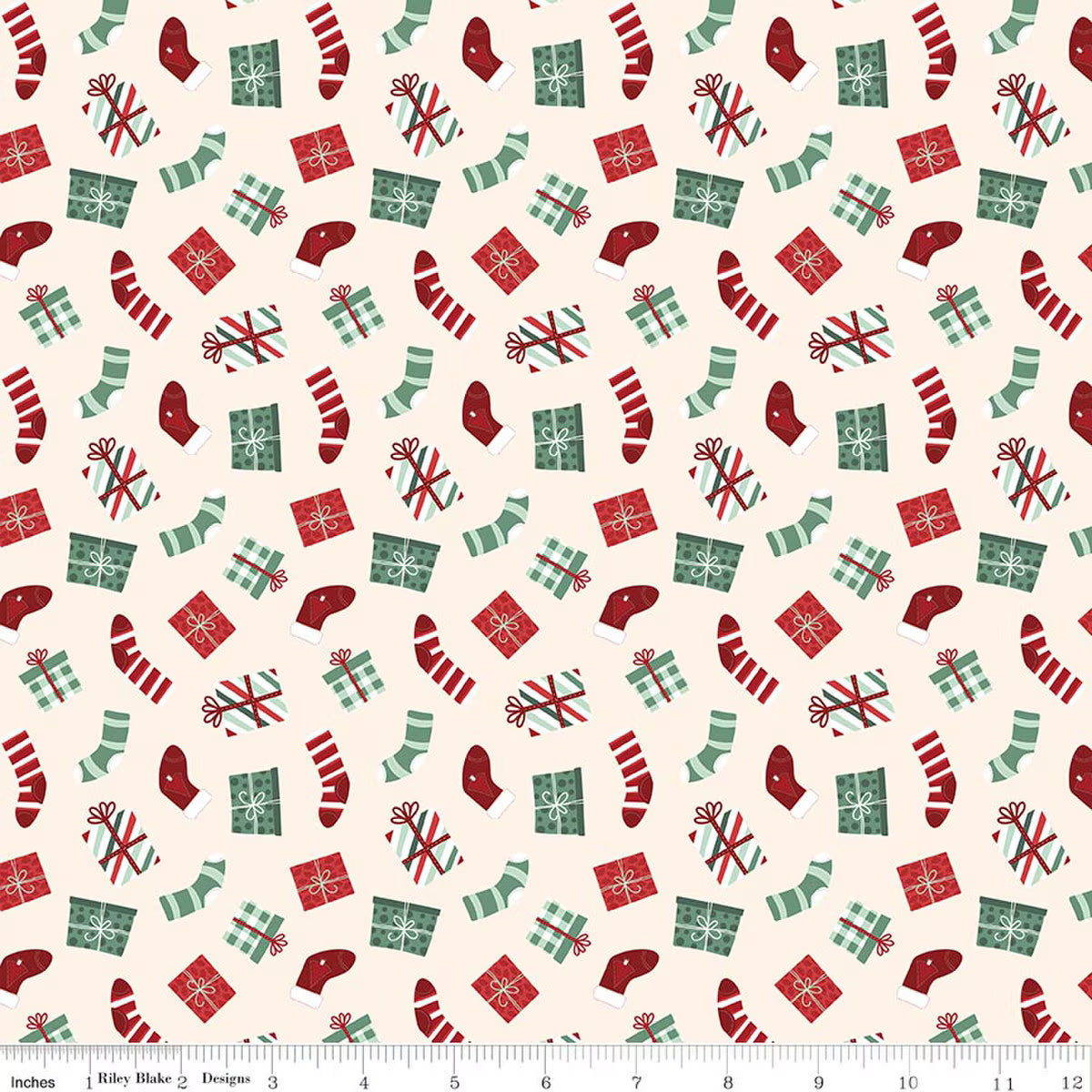 Evergreen Wishes - Quilting Cotton Fabric - Stockings & Gifts - Cream