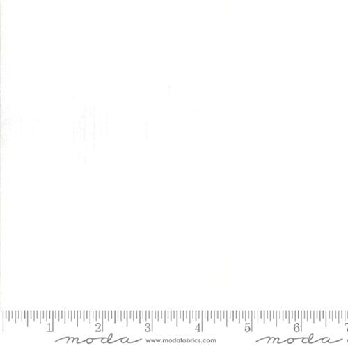 Grunge Basics - Cotton Quilting Fabric - Textured Solid - White Paper