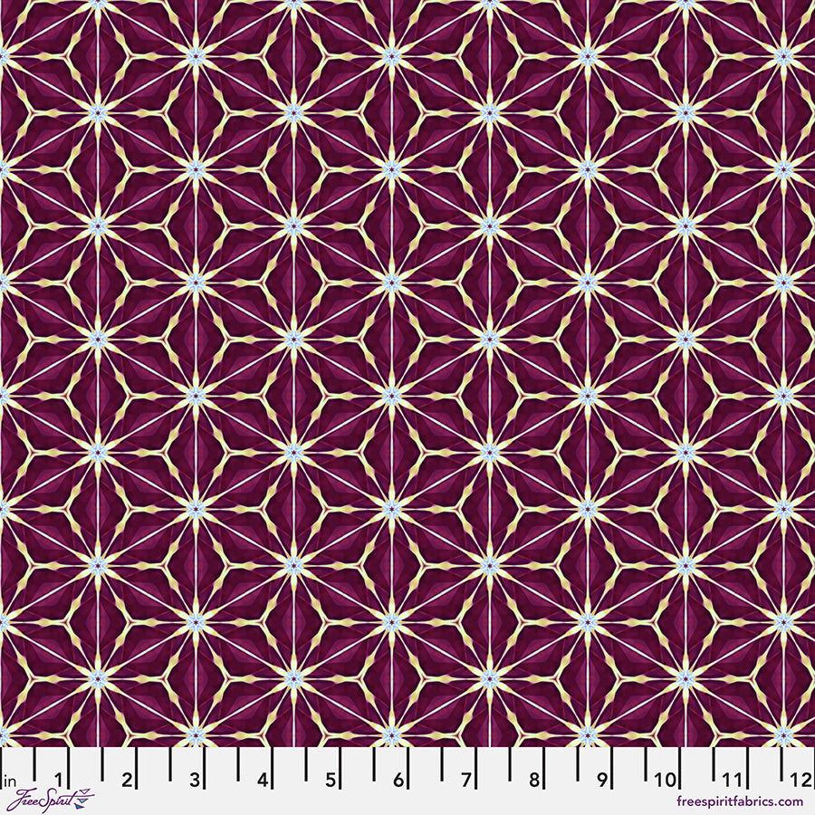 Kaleidoscope - Quilting Cotton Fabric - Amaryllis - Red
