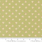Sunbonnet - Quilting Cotton Fabric - Bonnets - Pear