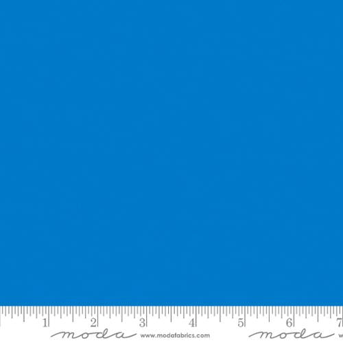 Bella Solids - Quilting Cotton Fabric - Basic Solid - Azul