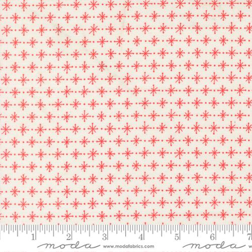 Rosie - Quilting Fabric - Twinkling Star Blenders - Whipped Cream Strawberry