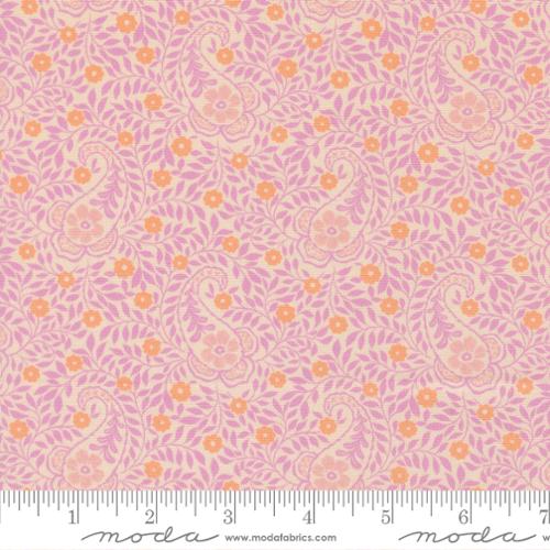 Cannon Beach - Quilting Cotton - Sweet pea - Aberdeen Paisley Floral