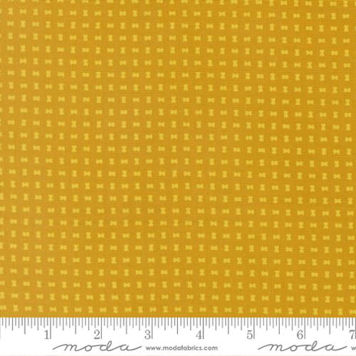 Scenery - Quilting Cotton Fabric - Scenery Spools - Golden