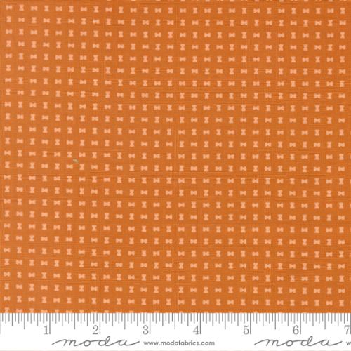 Scenery - Quilting Cotton Fabric - Scenery Spools - Pumpkin