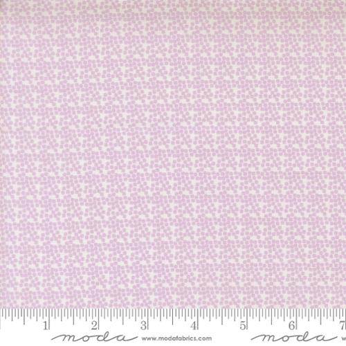 Gathered Bonbons - Quilting Cotton Fabric - Pebbles Dots - Lilac