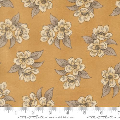 Collections Magnolia - Quilting Cotton Fabric - Blooms Florals - Golden