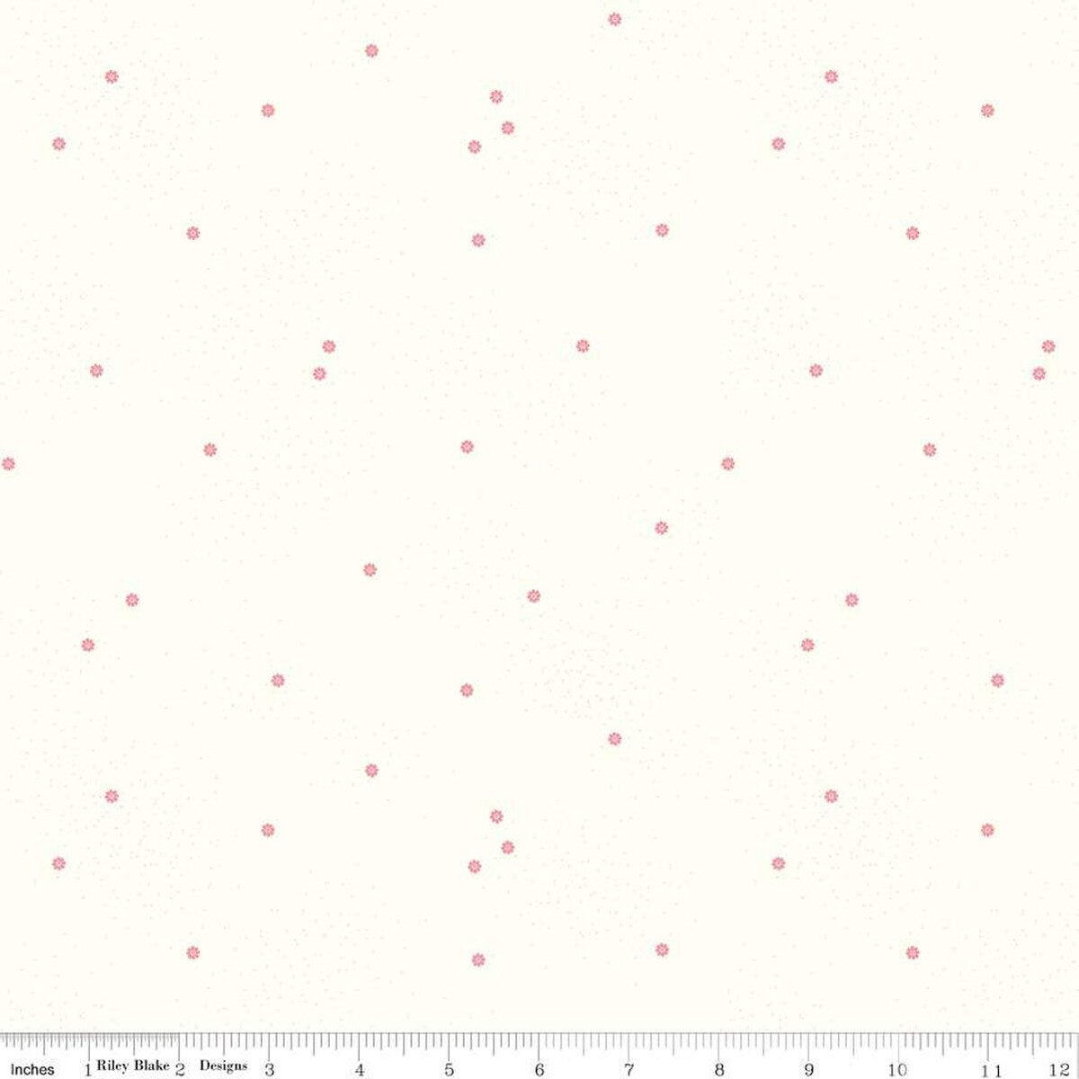 Dainty Daisy on Cloud - Quilting Cotton Fabric - Peony