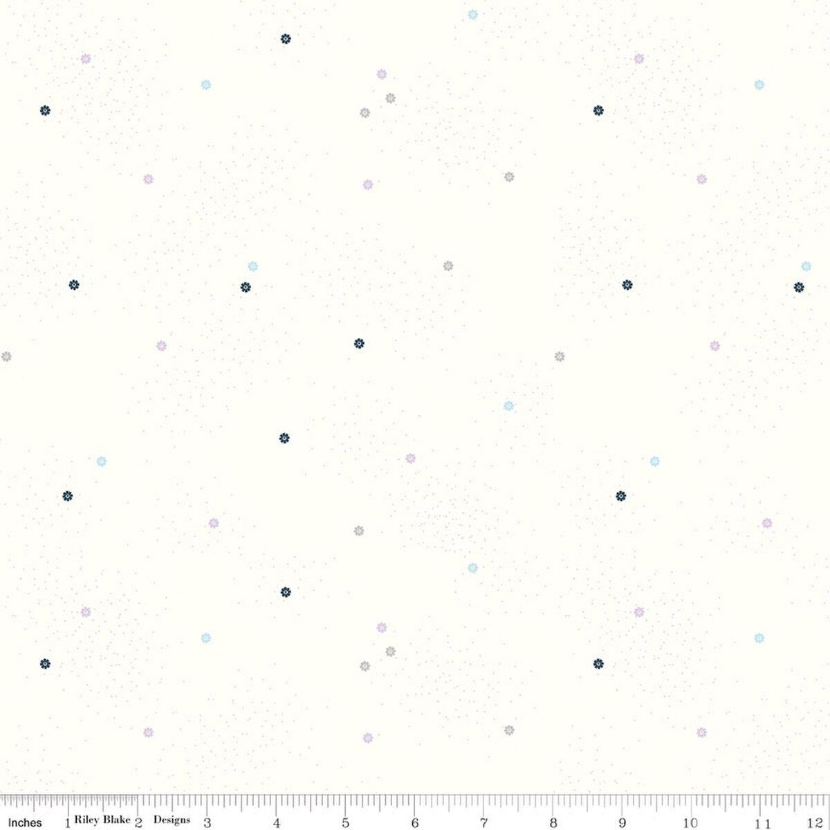 Dainty Daisy on Cloud - Quilting Cotton Fabric - Twilight