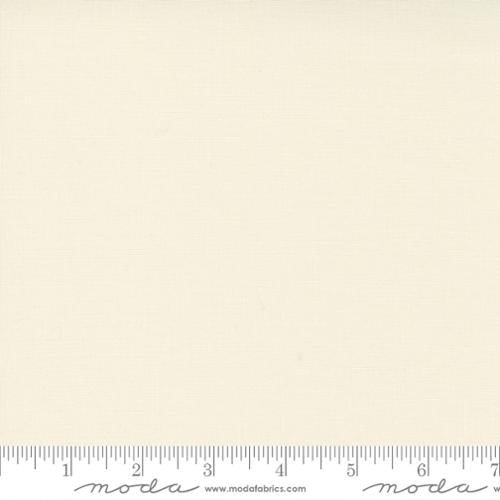 Bella Solids - Quilting Cotton Fabric - Basic Solid  - Ivory