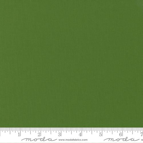 Bella Solids - Quilting Cotton Fabric - Basic Solid - Evergreen